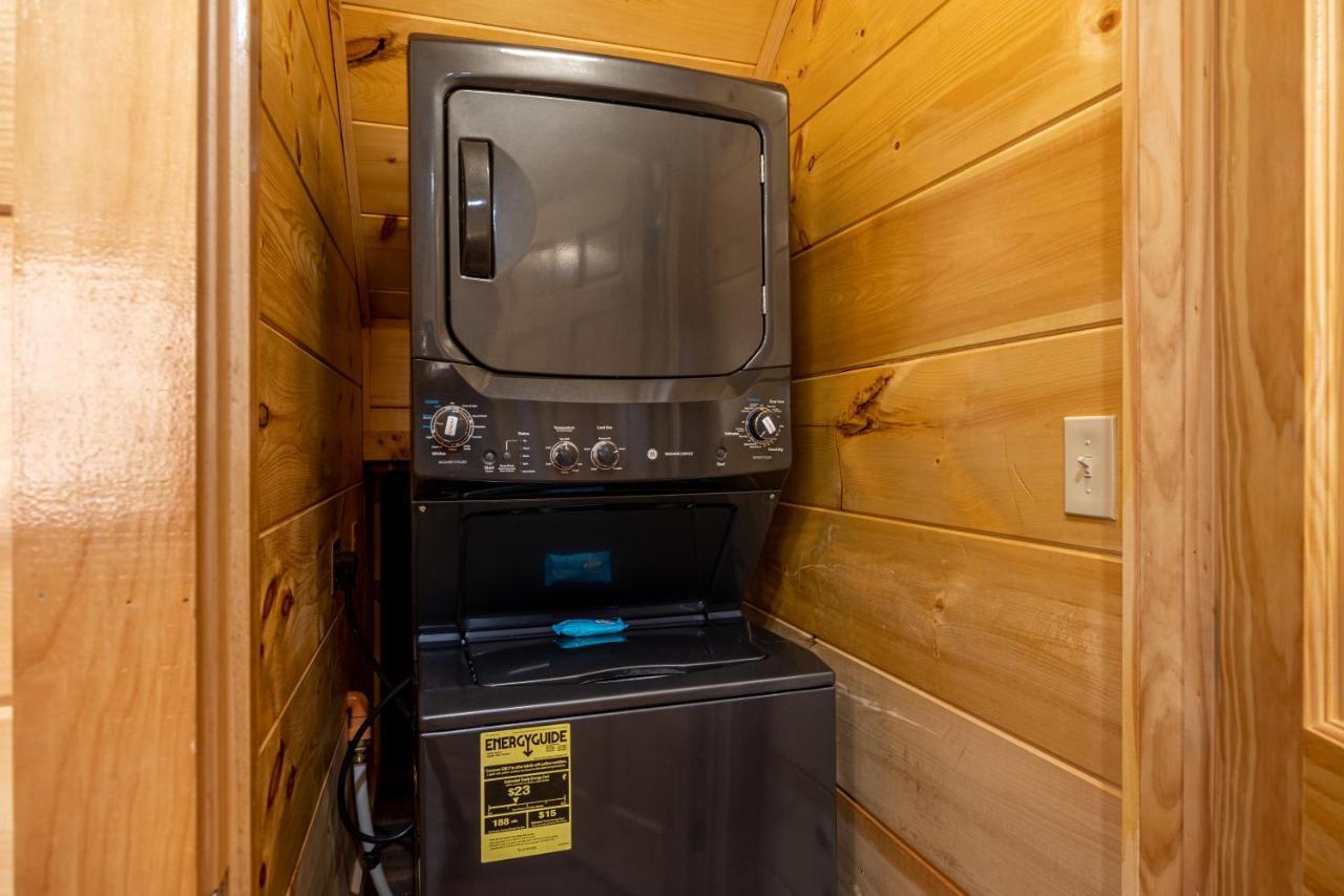 5Bd5B Escape Cabin With 2 Hottubs, Thtr &Game Rm,1Mi To The Parkway! 4Mi To Dollywood - Spring Deal Pigeon Forge Zewnętrze zdjęcie