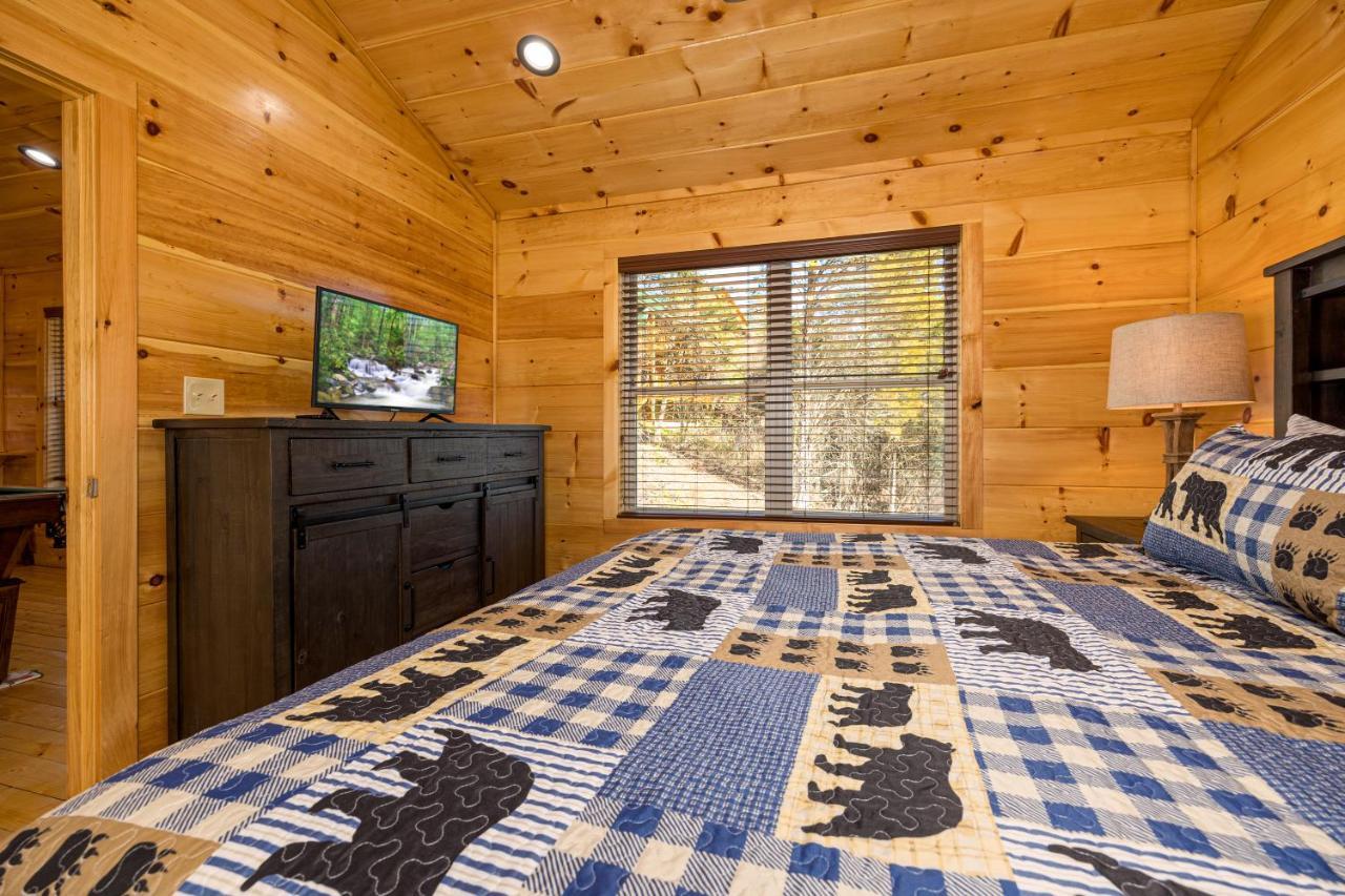 5Bd5B Escape Cabin With 2 Hottubs, Thtr &Game Rm,1Mi To The Parkway! 4Mi To Dollywood - Spring Deal Pigeon Forge Zewnętrze zdjęcie