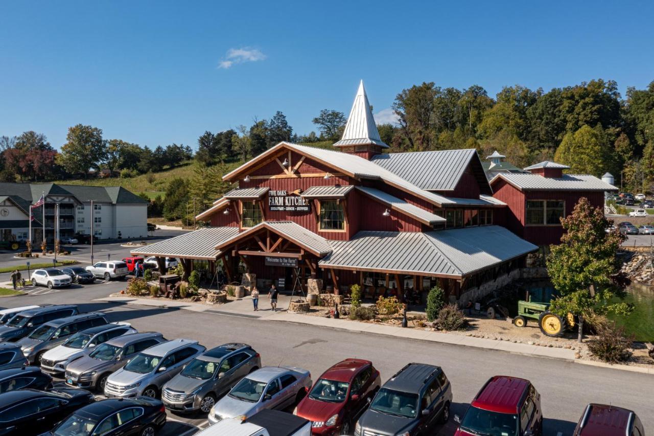 5Bd5B Escape Cabin With 2 Hottubs, Thtr &Game Rm,1Mi To The Parkway! 4Mi To Dollywood - Spring Deal Pigeon Forge Zewnętrze zdjęcie