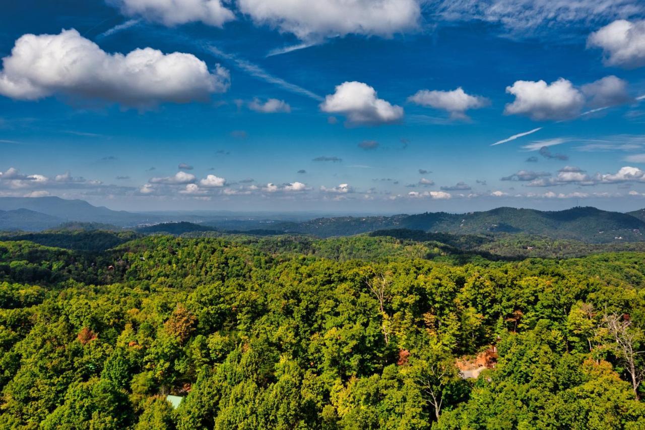 5Bd5B Escape Cabin With 2 Hottubs, Thtr &Game Rm,1Mi To The Parkway! 4Mi To Dollywood - Spring Deal Pigeon Forge Zewnętrze zdjęcie